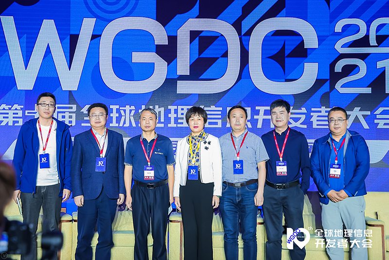 1621823164304638.png 背景.png